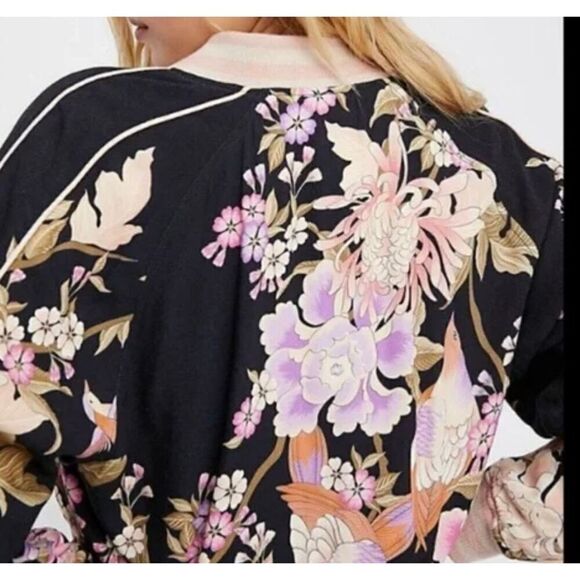 Spell & The Gypsy Collective's Blue Skies black bomber jacket - Size L - Picture 14 of 15